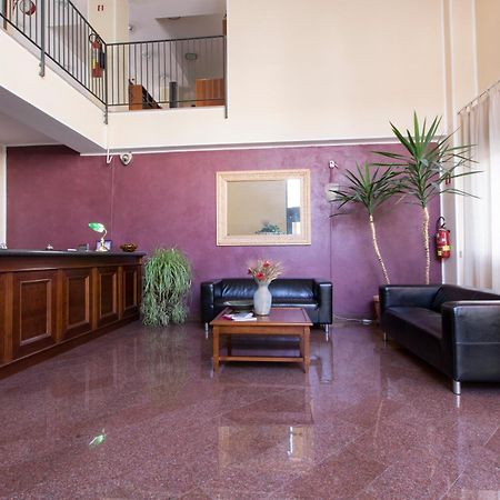 Hotel Фіденца Екстер'єр фото