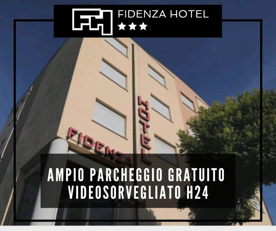 Hotel Фіденца Екстер'єр фото