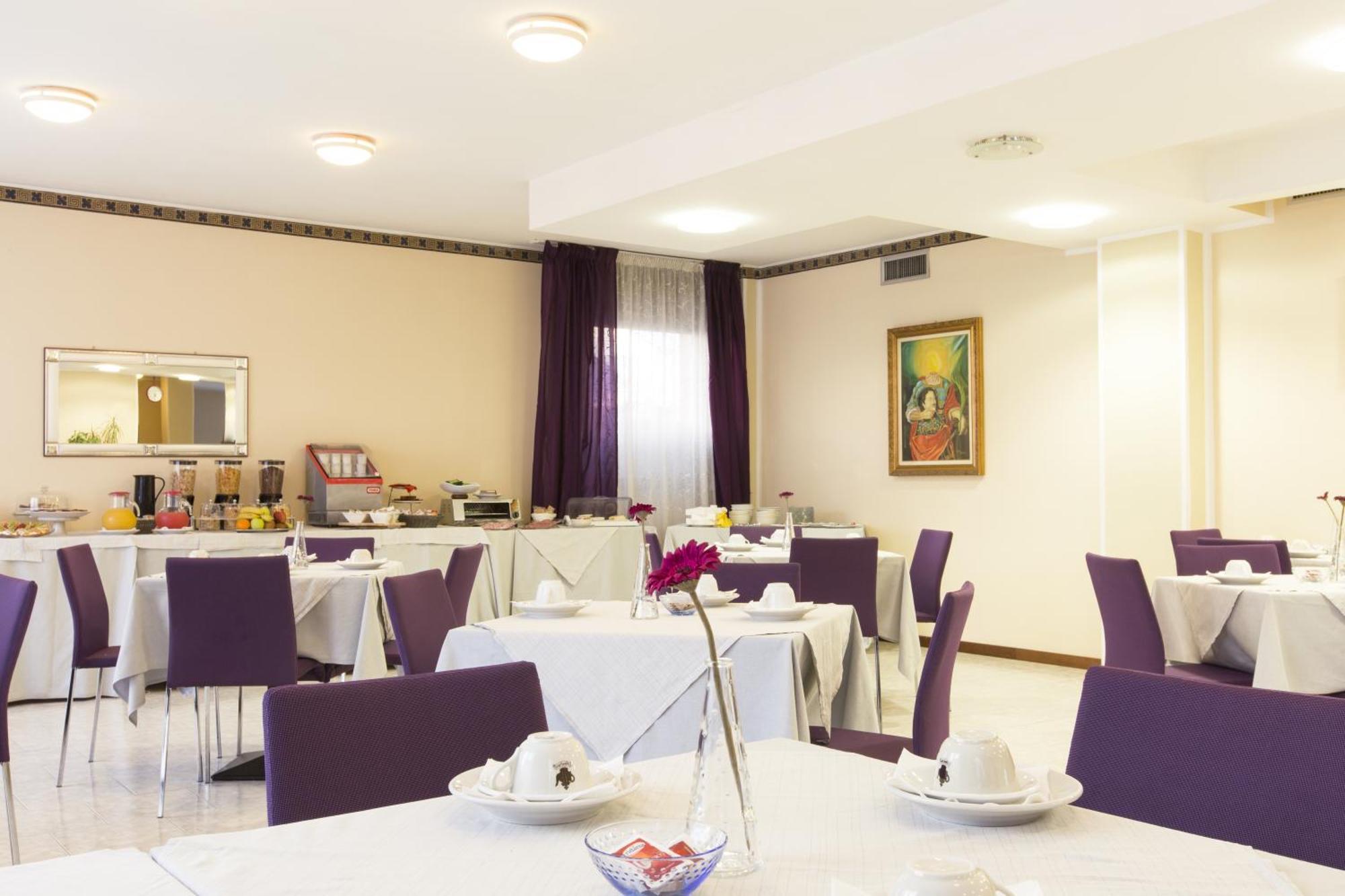 Hotel Фіденца Екстер'єр фото