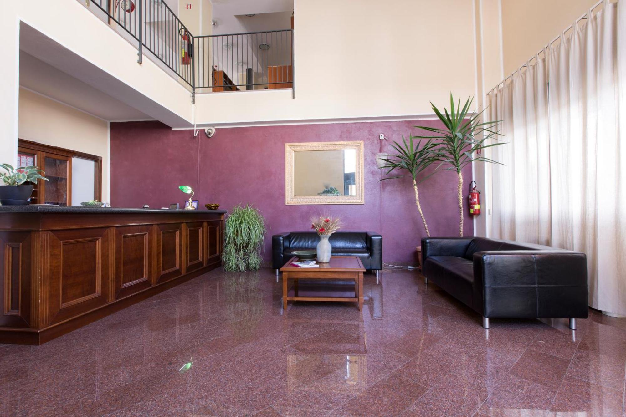 Hotel Фіденца Екстер'єр фото
